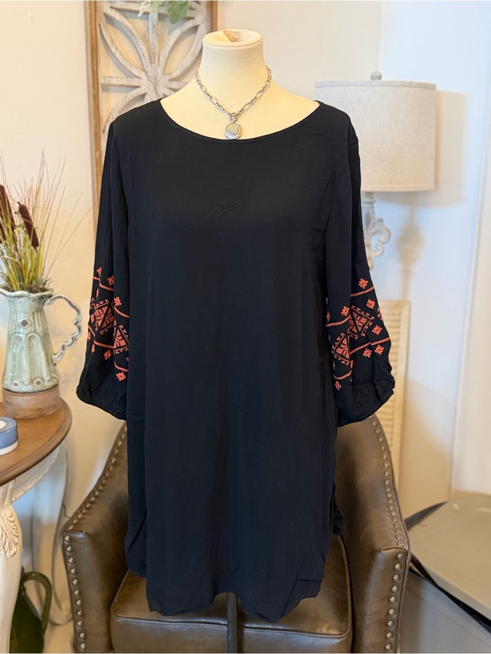 Embroidered long sleeve Mittoshop black A-line dress size Large